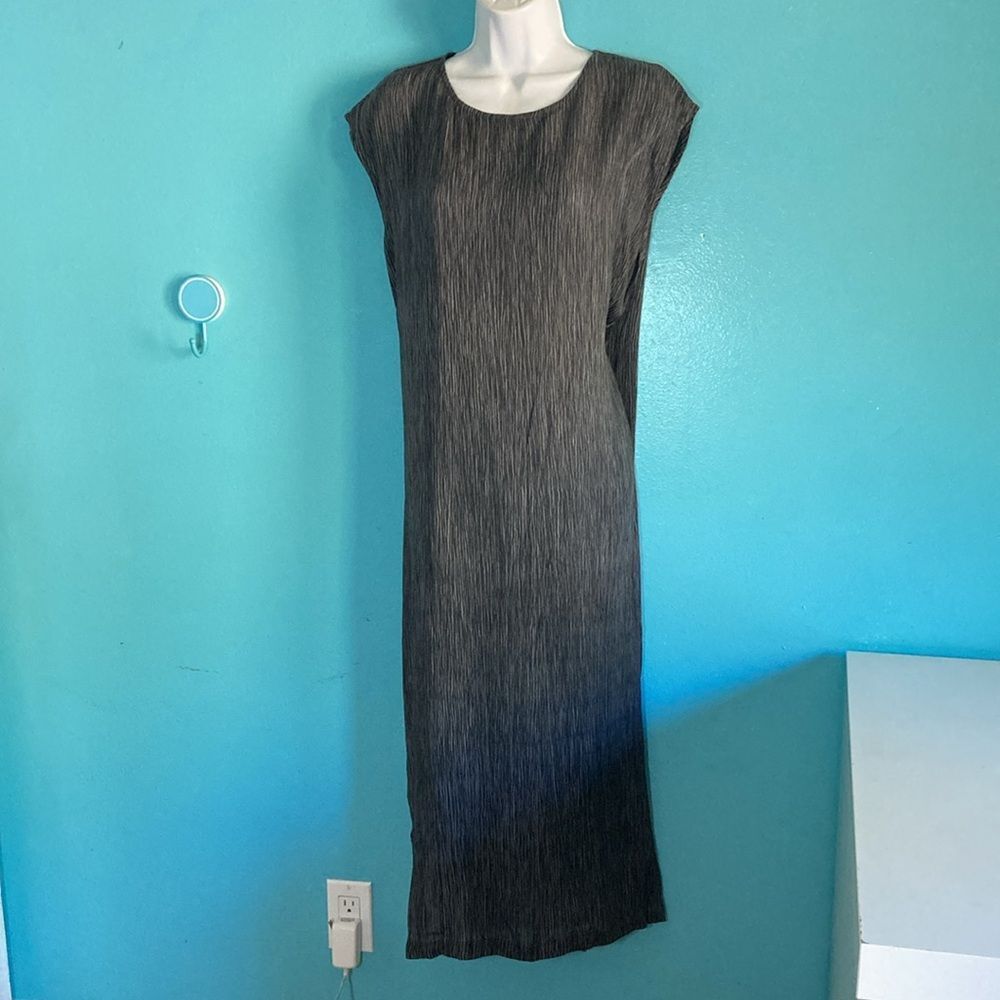 Colour 5 Power Pullover Size M Midi Dress "Lysander"  New With Tags Old Stock